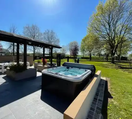 Expert Installation of Designer Maple Spas