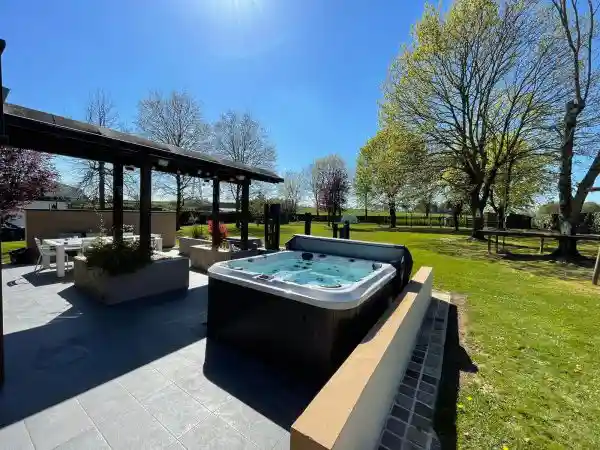 Expert Installation of Designer Maple Spas