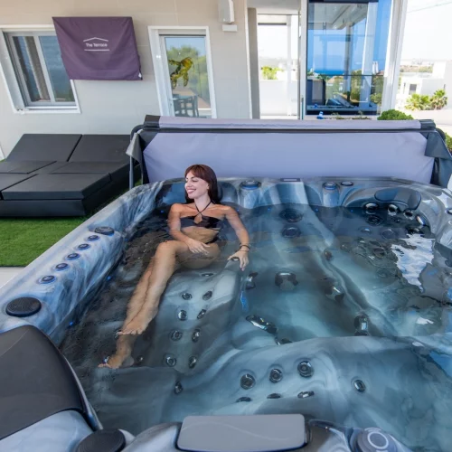 Rooftop Hot Tub Fort Lauderdale